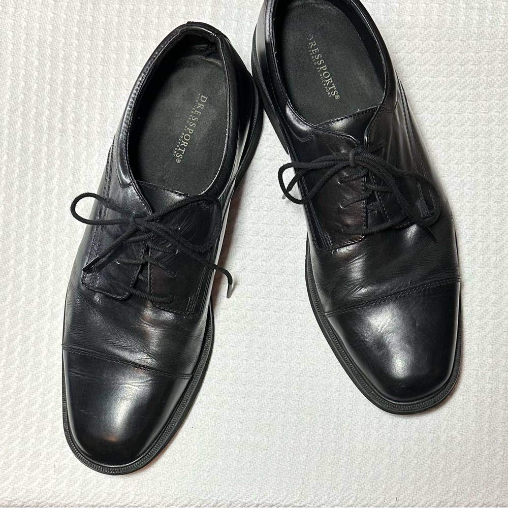 ✔️“Dressports” Engineered by ROCKPORT Sleek Black Leather Oxfords